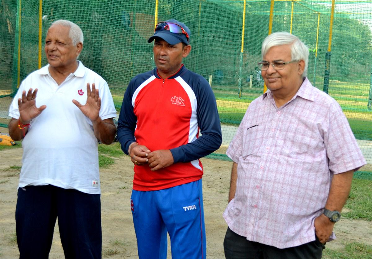 vHariKoirala's tweet photo. #India tour of #NepalU19 National Team, #Practices #Session #St_Stephen's Ground #NewDelhi @BCCI http://t.co/jpd2Ju9G7r