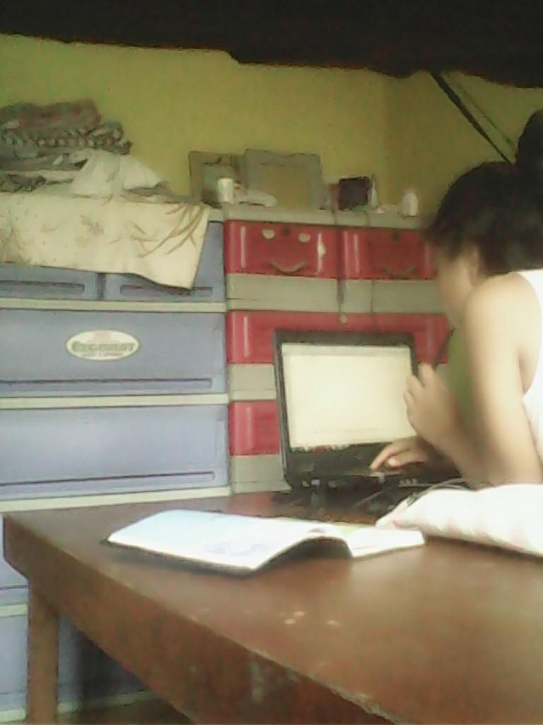 reigncrisanta's tweet image. You&apos;re giving me the most painful heartbreak 💔
#SystemAnalysisandDesign 👣😂😂😂