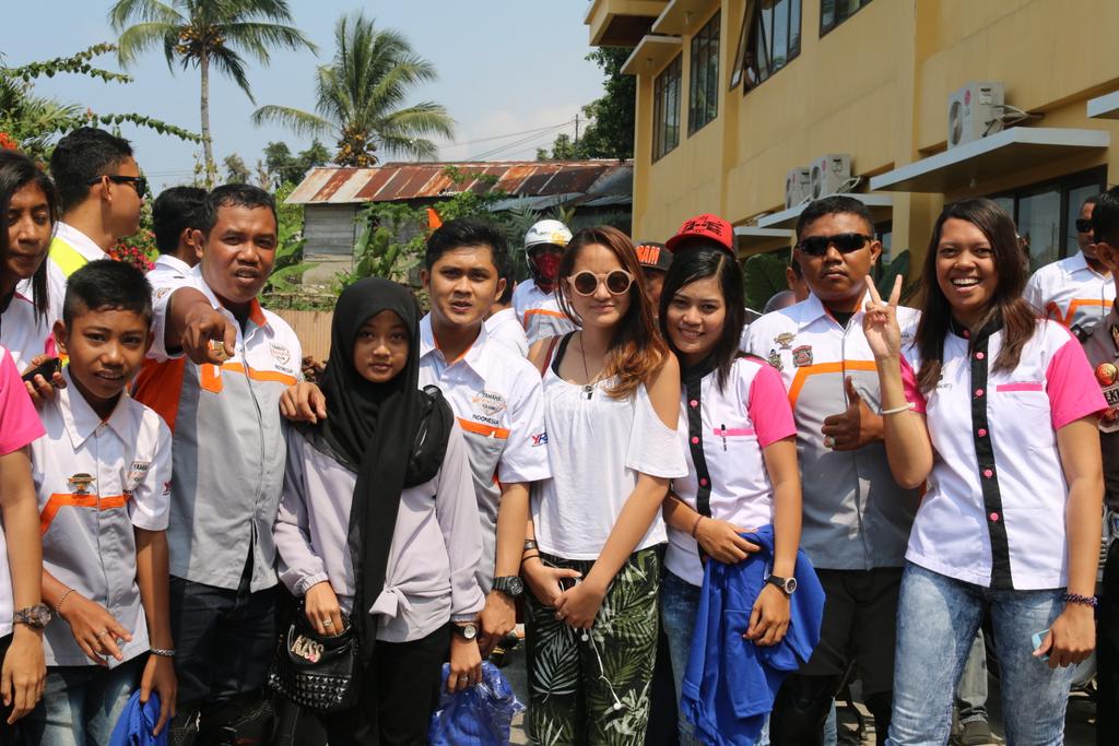 Ind_interisti's tweet photo. #salshabillaadr #cewekmaticcommunity #yvci #yvcifk #ykfc #MnGSeruSalshaAtPapua http://t.co/lFOJKaVIYY