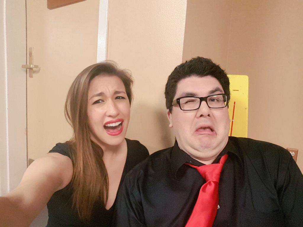 RealRifkin's tweet photo. Just two beautiful people being beautiful outside of a bathroom next to trash..
😎 @FemSteph #classy #basicallymodels http://t.co/NojKbvQwaG