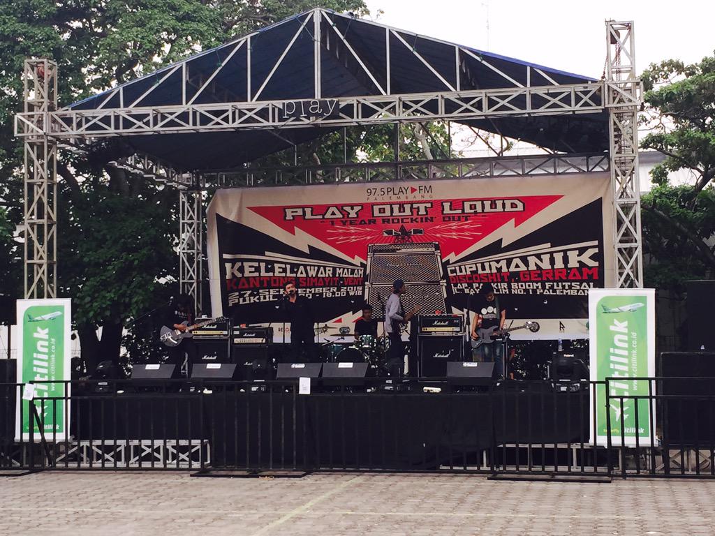 Artmoshpit tweet media