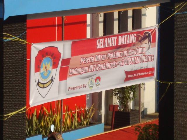 smansatumaros's tweet photo. Sabtu, 26 September 2015, Ada Pendiksaran Anggota baru PASKIBRA SMANSA http://t.co/eip618r5ul