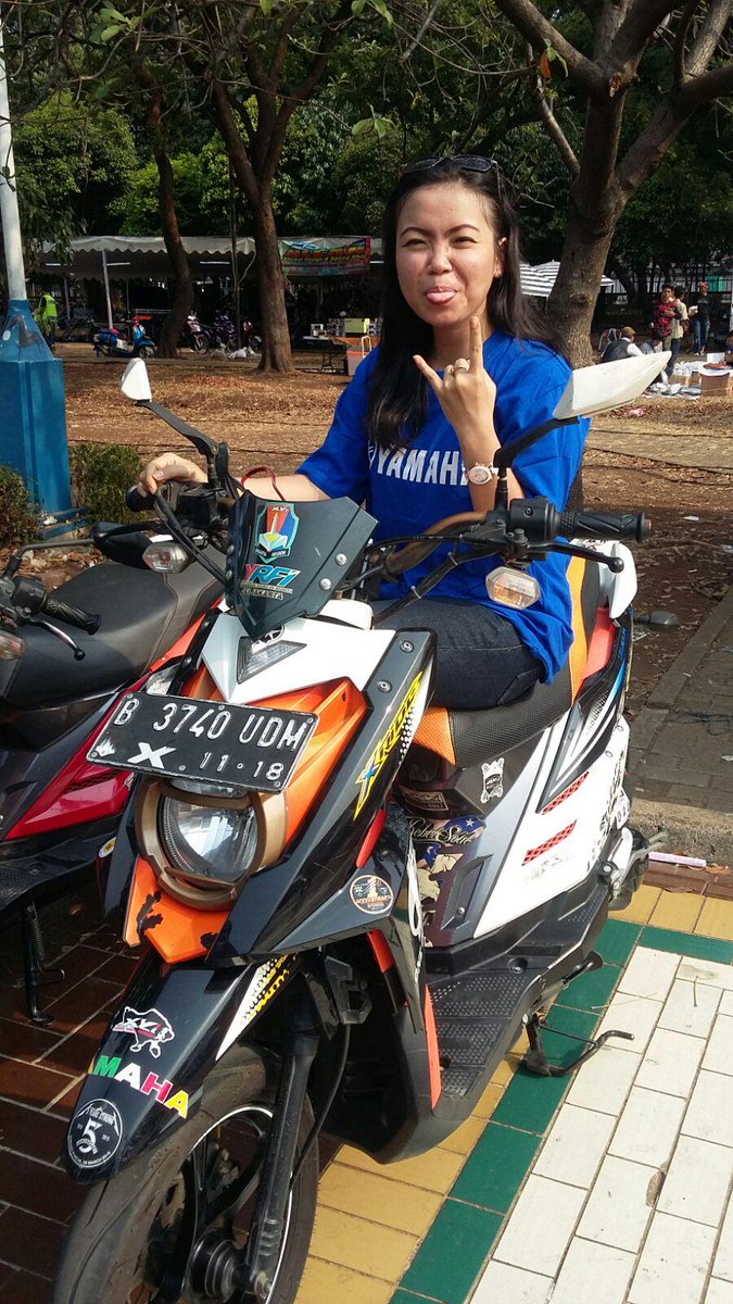 frodo_loverz's tweet photo. Kebersamaan adalah yang utama @YamahaIndonesia @motorplusweekly @YRFI_Jakarta #LampuiDirimu #YamahaBurtor2015 #Burtor http://t.co/nvPFZBlojY