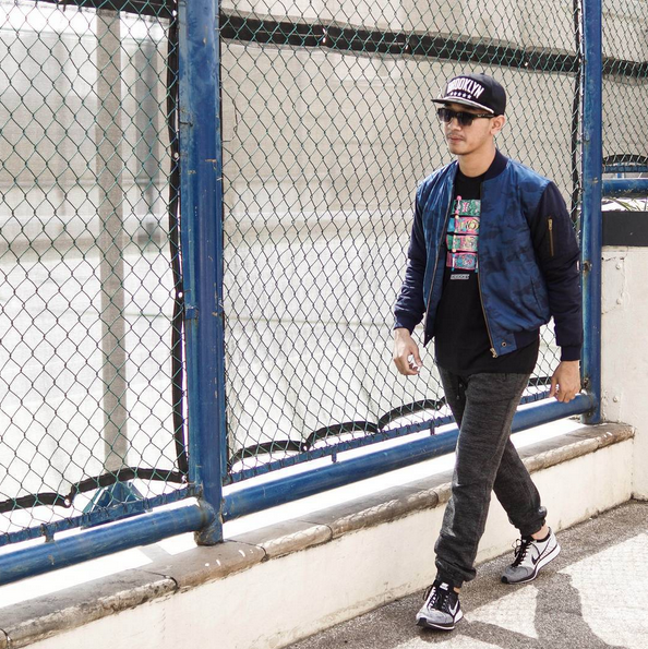 starcross_'s tweet photo. Walk easy enjoying weekends #tendencies_id available at #STRCRS Store https://t.co/jT6c5XnOV9