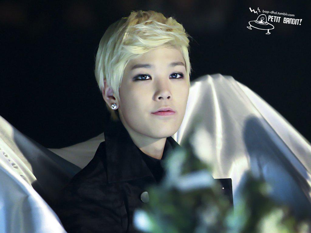 Kimya_bap's tweet photo. Zelo 👑❤😍🙆
#BAPisBack #TheKingisBack http://t.co/ltQnyZCMWS
