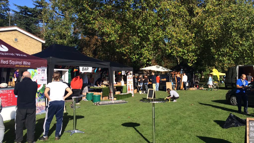 ChiswickDogShow's tweet photo. It's all happening this morning @CHISWICKHOUSE_ ! #setupdone & we're ready 2 go! #dogs #dogloversheaven http://t.co/Yrc1BqCNsn