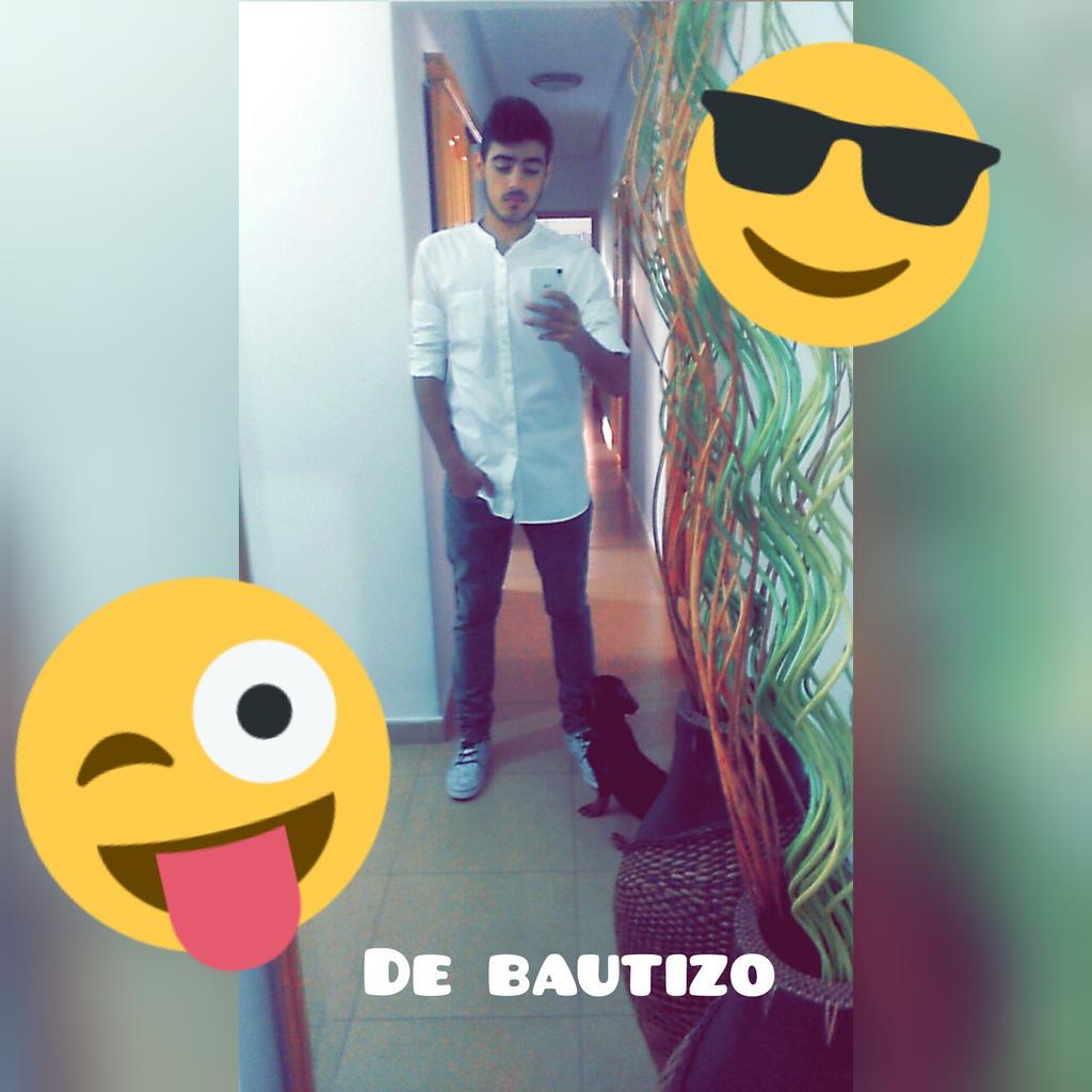 com_varo tweet picture