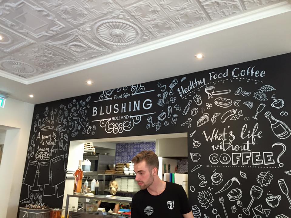 Vandaag niet bij <a href="/Blushing01/">blushingblaricum</a> Blaricum, wel bij #blushingamsterdam om te kijken of #kids #welkom zijn. #kindproef