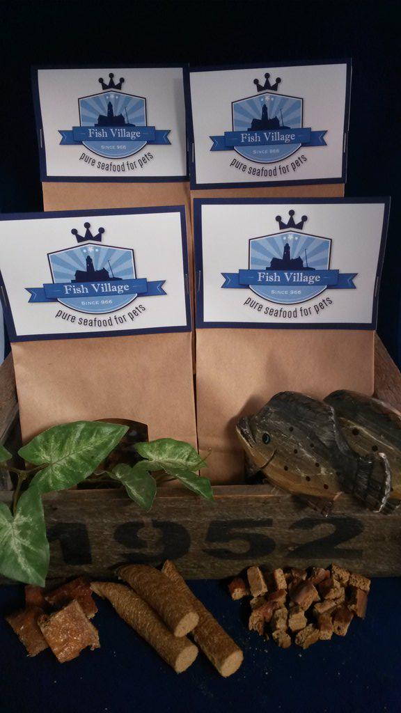 Onze pre-openeningsactie. Volg ons en retweet deze actie. Verloting op 4 oktober. Vistraktatie voor uw hond/kat !!