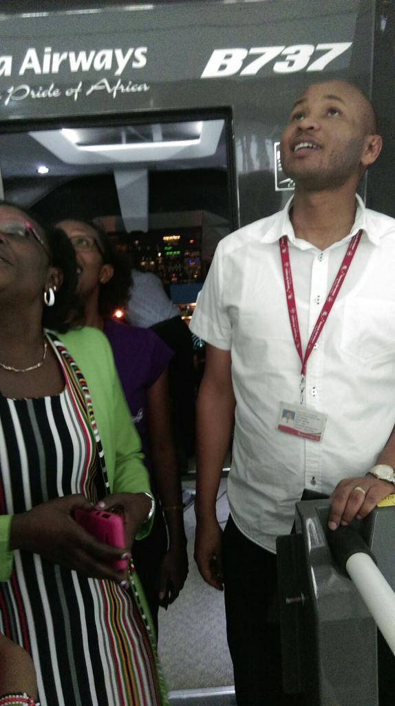 WAI_Kenya's tweet photo. After simulator session in #B737 instructed by Captain Paul Njoroge of @KenyaAirways
#GIAD
#WAIKenyaChapter http://t.co/yCI5ZUErSO