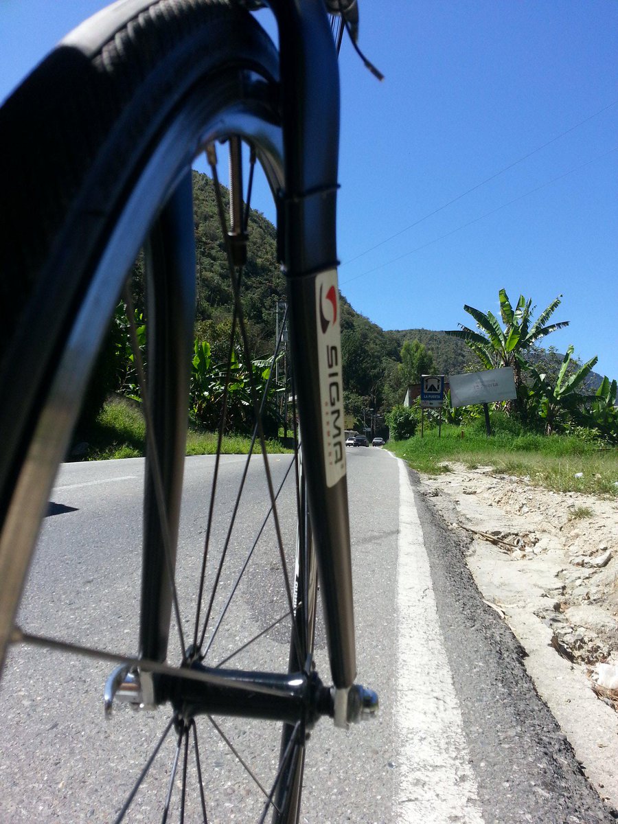 andersonbello's tweet image. #LaPuerta