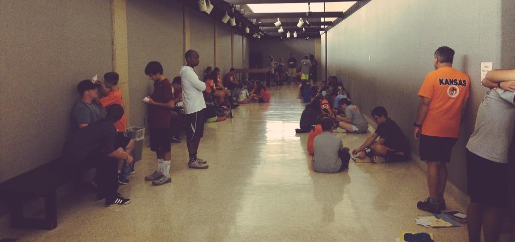FCAjoco's tweet photo. We love seeing athletes respond to the gospel. #KansasConference http://t.co/B2SqfBSsUv