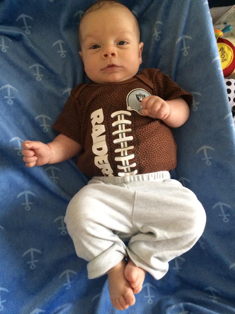 k2pimperoni's tweet photo. #RaidersNation http://t.co/x8nDefFL2H