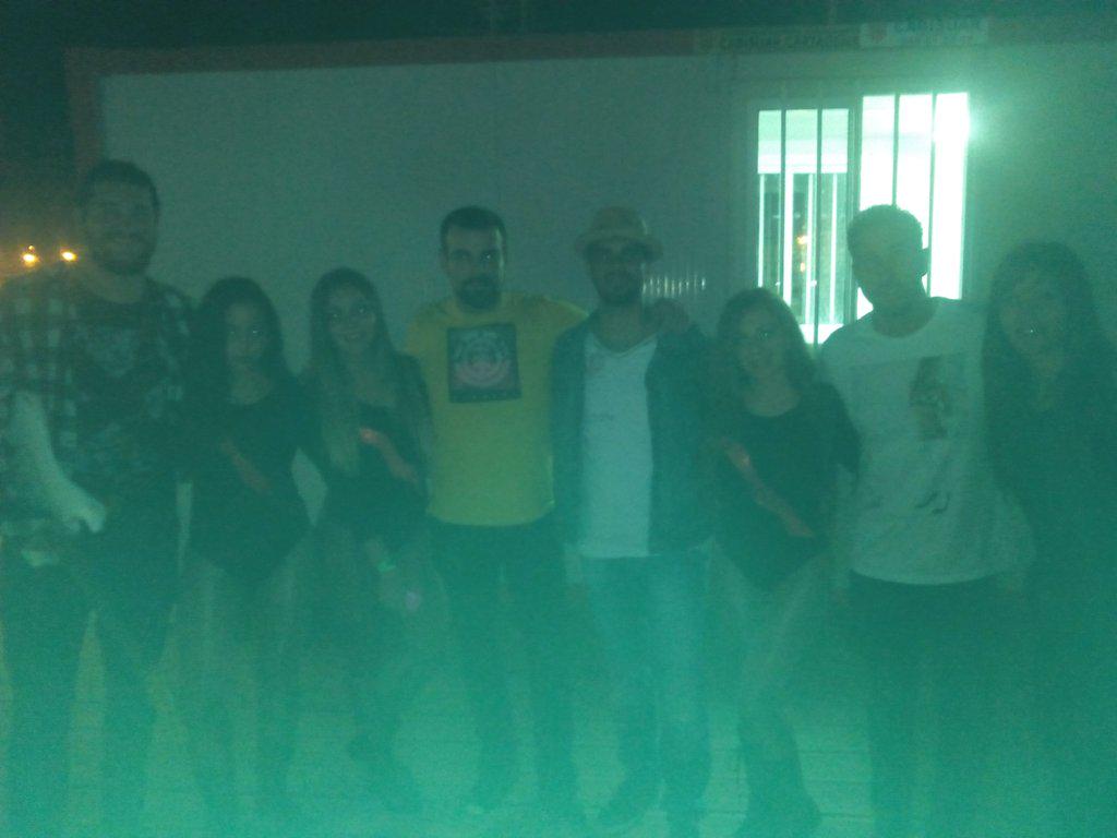 MariaBarquero97's tweet photo. Noche para recordar! #carthago40pop http://t.co/tFxrBq10Md