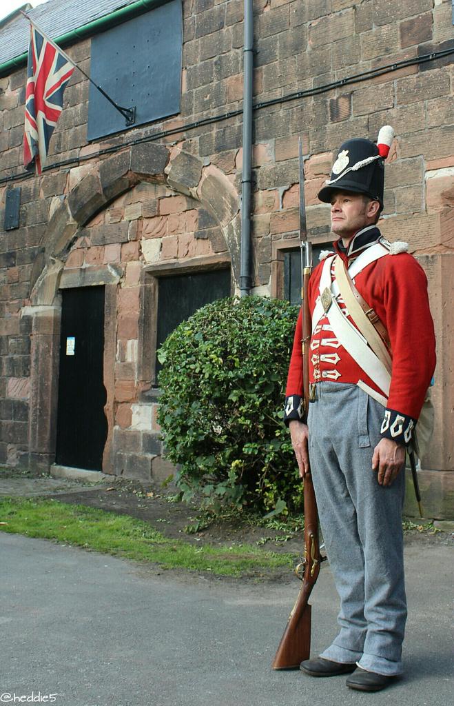 Heddie5's tweet image. Potters Barn pics, a trio from my album @L22_Waterloo #Waterloo200