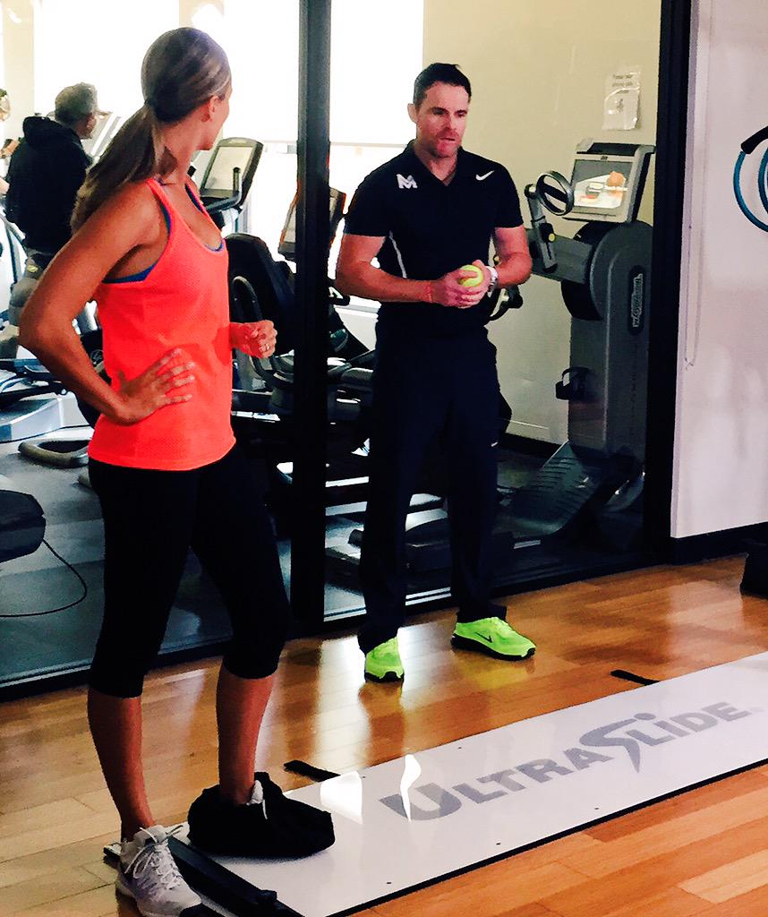 AllistairMcCaw's tweet photo. Don't miss #fit2hit today on @TennisChannel I'm taking about training for different surfaces using the @UltraSlide http://t.co/5M7MbojJtT