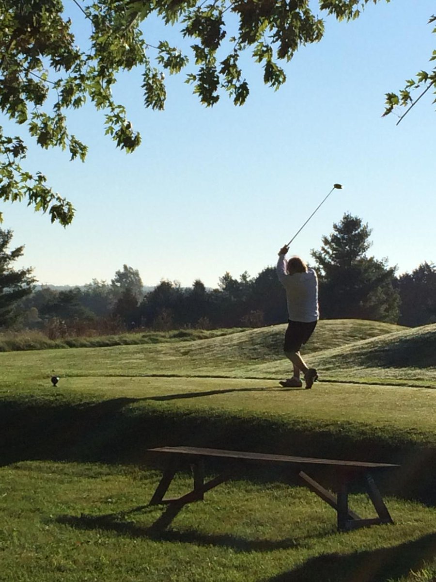 BadenCup's tweet photo. @BadenCoffee Sponsor Charlie Burke starts the day with a solid drive. #SingleMatches @lgc1920 @scc519golf http://t.co/enmRlHRg0l
