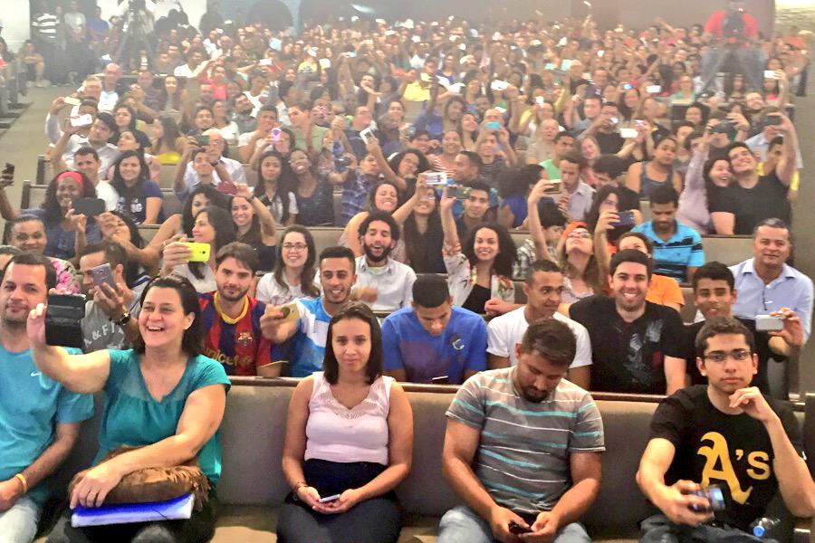 odailson_ucb's tweet photo. @UNASPsp, valeu! Foram +250 decisões de batismo, e muito trabalho missionário pela frente. #quemnuncaprasempre http://t.co/JcXIpsdKFR
