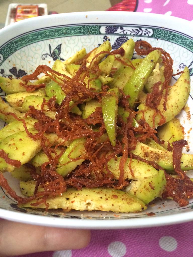 LinhTran2601's tweet photo. #cócdầmbòkhô ☺️😋😋 http://t.co/0vFi7JQ4k4