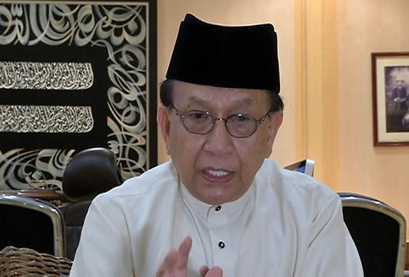 501Awani's tweet photo. #ICYMI: 'Duta China tolong jangan campur urusan Kerajaan' - Rais Yatim
 
http://t.co/yqXVz0mAV7 http://t.co/fYTvgBfZUq