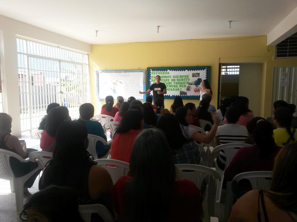 CnaeMerida's tweet photo. Celebrando con alegria las elecciones municipales de madres y padres cociner@s de la patria... http://t.co/cOBo4K2I7j