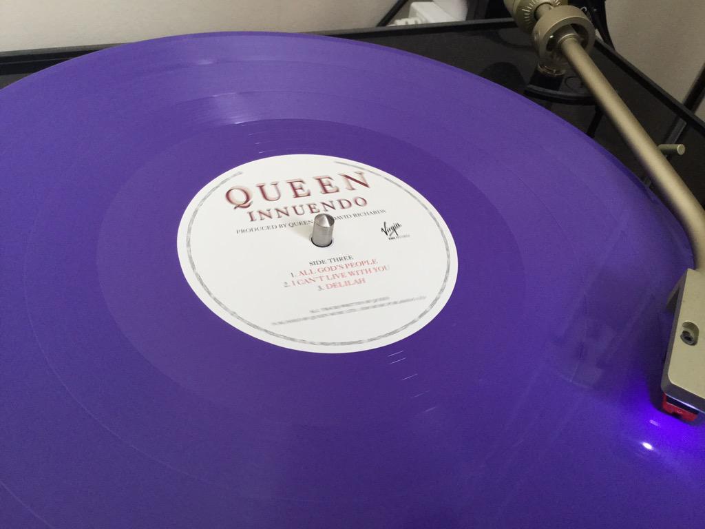 darren_lock's tweet photo. Of course, Innuendo is a double...so here's the second disc... #queenstudiocollection http://t.co/W8x5bcl2Hj