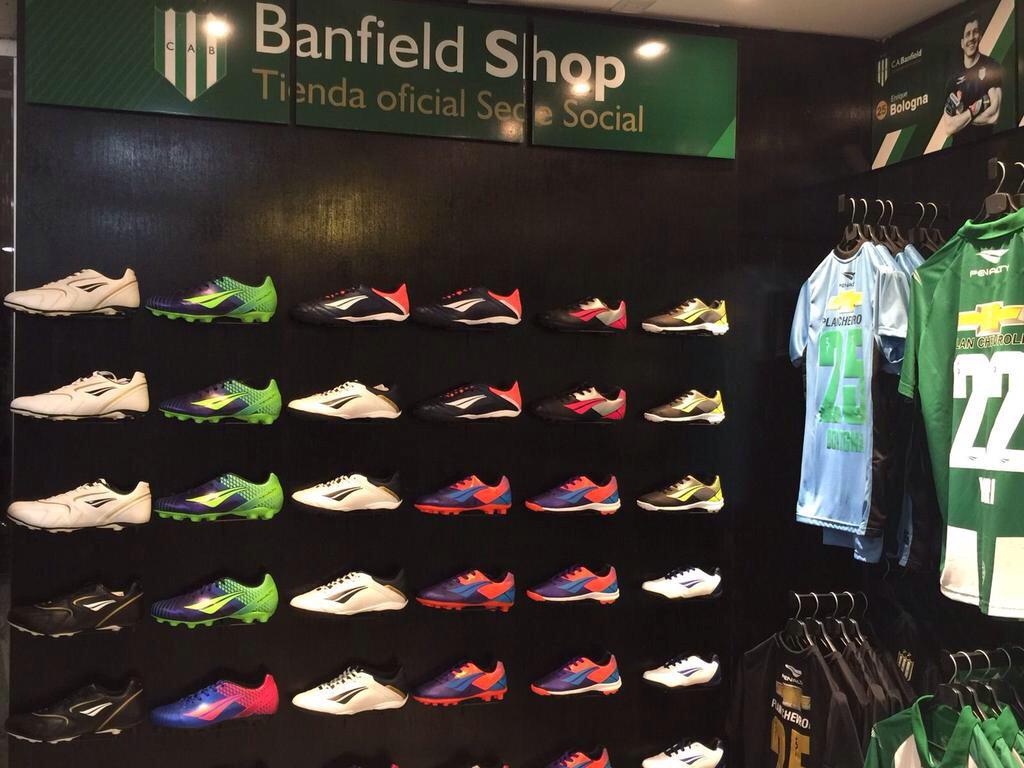 leonelcerrudo's tweet photo. En los próximos días ya estará abierto @banfieldshop en la sede social. Una tienda como #Banfield se merece. http://t.co/eEVTBfVbN1