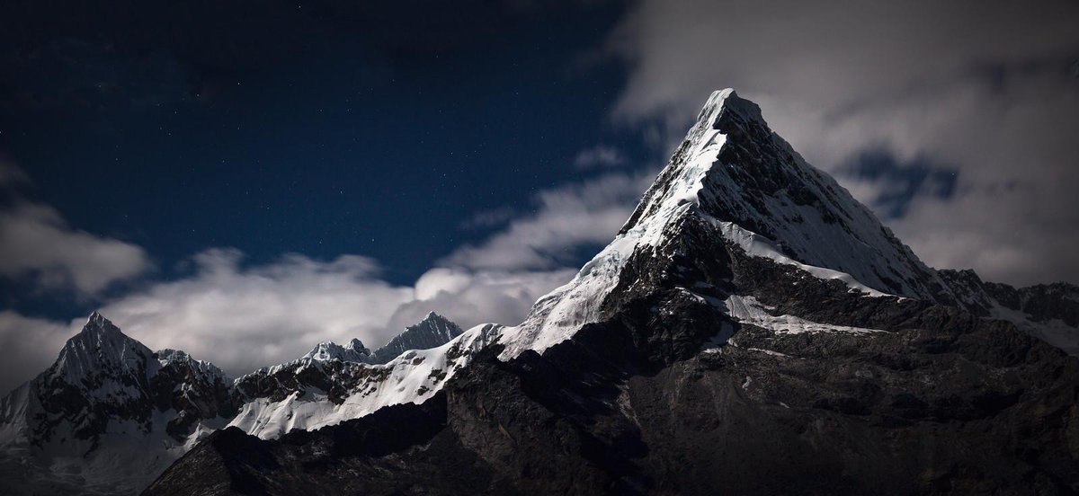 Hello, Huandoy. Looking good. Photo: Mark Smiley <a href="/smileysproject/">Mark Smiley</a>