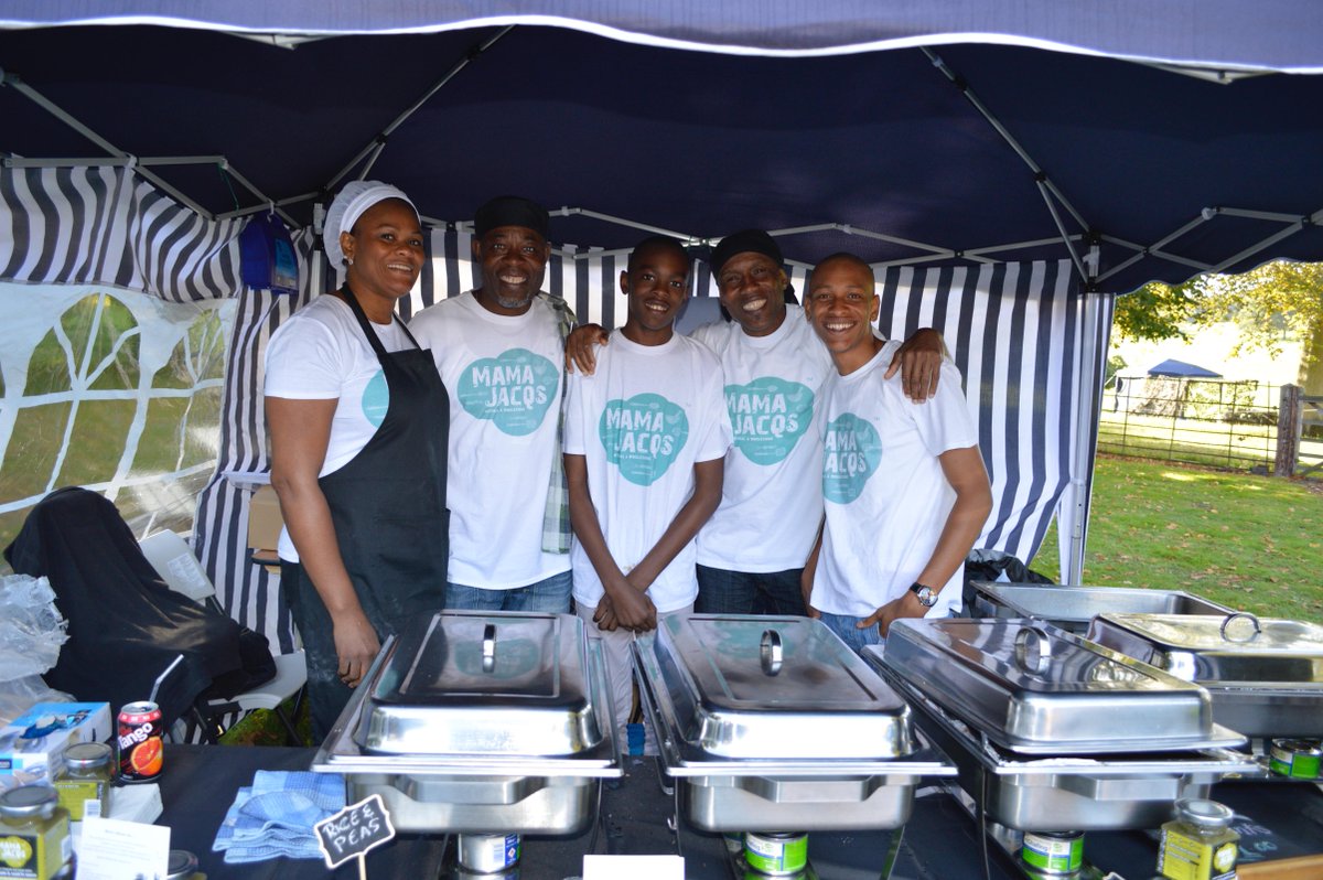 MamaJacqs's tweet photo. @AlthorpEstate @cspencer1508 The @MamaJacqs team had the pleasure of taking part in The Althorp Food Festival. http://t.co/HxRDEc9j7a
