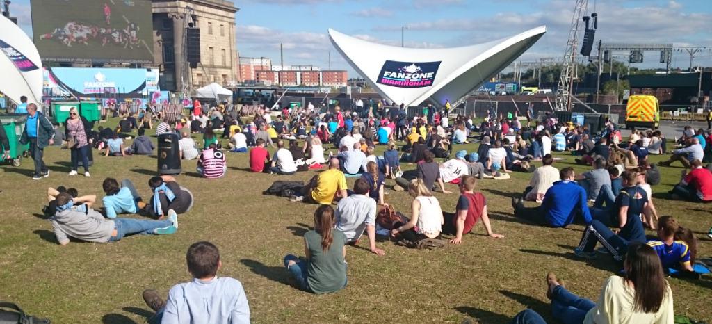 Another glorious day in the Birmingham Fanzone! 🔆
#BrumRWC #RWC2015