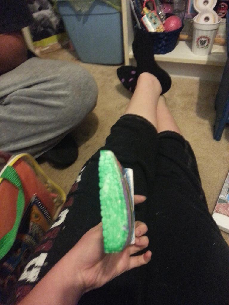 AshlynCaylen's tweet photo. Made a plane with him today! #Plane #art #SoMuchFun #LoveIt @JoelEnloe #MyWing http://t.co/JlHXM9acaB