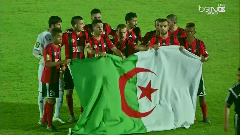 RahimaRina's tweet photo. الف مبروك لإتحاد الجزائر الفوز خارج الديار 2-1 نصف نهائي ابطال افريقيا ذهاب #USMA #Algerie #الجزائر http://t.co/TD7gIbcJdA