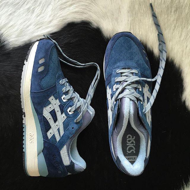 asics j crew blue ribbon