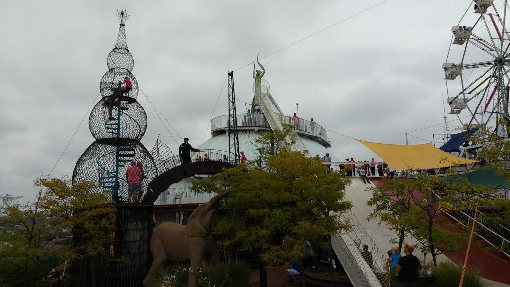 Edge of the Universe tweet media