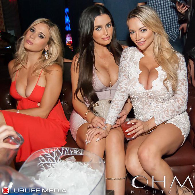 I don't always go to night clubs.. But when I do it's with these two hotties 🔥 @LindseyPelas &amp; @AbiRatchford<a href="/tag/smile"class="tags"><span>#smile</span></a><a href="/tag/friday"class="tags"><span>#friday</span></a><a href="/tag/happy"class="tags"><span>#happy</span></a><a href="/tag/summer"class="tags"><span>#summer</span></a><a href="/tag/sexy"class="tags"><span>#sexy</span></a><a href="/tag/sunshine"class="tags"><span>#sunshine</span></a>