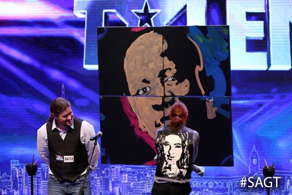 SAsGotTalent's tweet photo. Sjoe, what a pick-your-jaw-up-off-the-floor amazing act? RT if you agree! #PaintAddiction #SAGT http://t.co/fbxt0osKFN