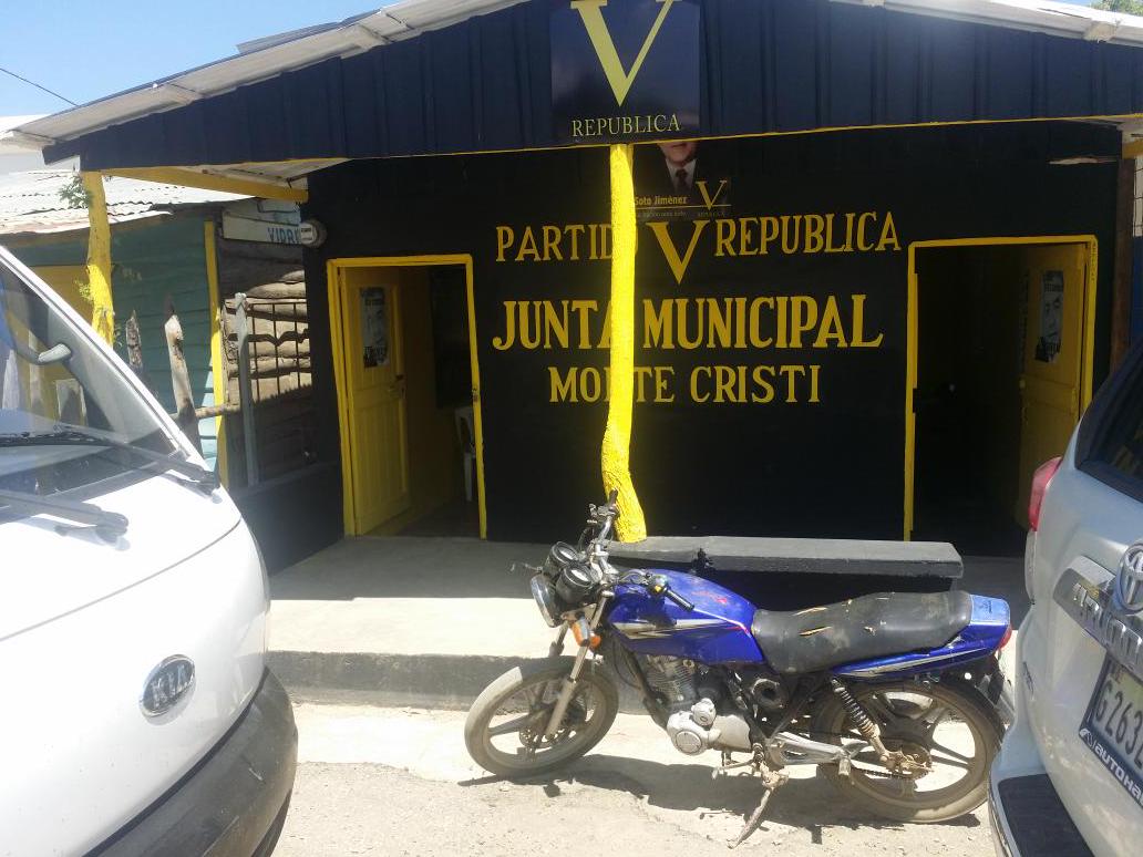 Vmontecristi's tweet photo. Supervisores PVR en montecristi @sotojimenezv @DanielGuillenG @irciagk15 @VRepublicaSTGO @VRepublicaSC @verasjjj http://t.co/Rehf2aaScQ