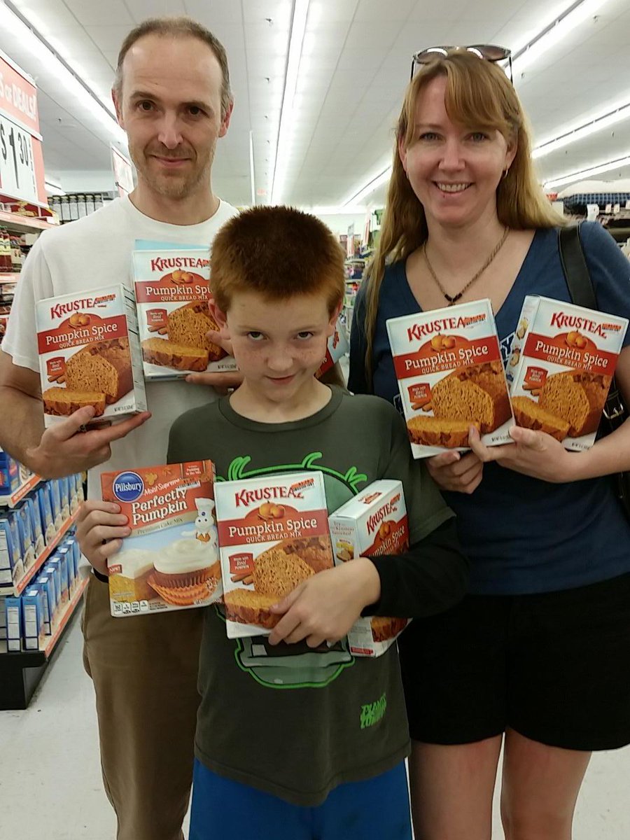 worldpilgrimnow's tweet photo. @mylakeland 9. Pumpkin spice everything. #FearlessHalfway #kaiotic http://t.co/FOR9hWQphz