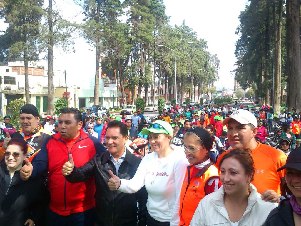 Olgaleylani's tweet photo. Muchas gracias a todos los que participaron en la rodada al Valle en bici!! http://t.co/AmI5I6w47w