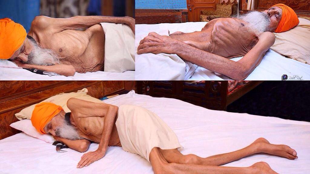 TheSikhNet's tweet photo. How can you let this 83 year old get into a state like this? Disgusting. @PunjabGovtIndia #SikhBlood http://t.co/UGLhrTJTGs