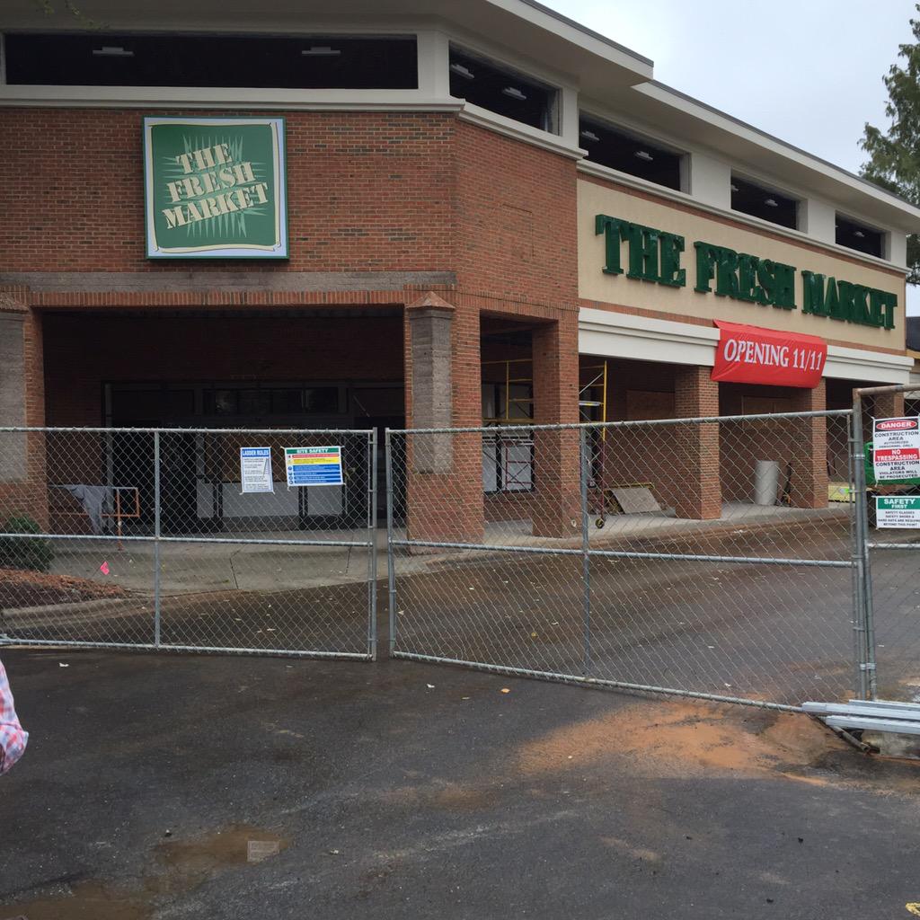 alleypc's tweet photo. Signs are up at #Dilworth @TheFreshMarket...opening 11/11!! #CLTgrocerychains #DilworthDevelopment http://t.co/b6jHDN5ebz