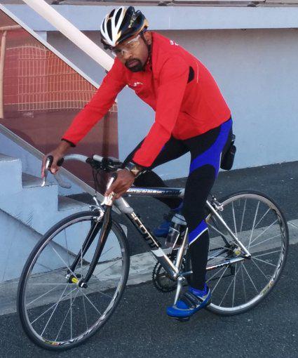 thierrymelse's tweet photo. @AthletismeCal Après la séance d' 1h30 de CAP ce matin , départ pour 1h30 de vélo cet apm http://t.co/d8PlPonahg