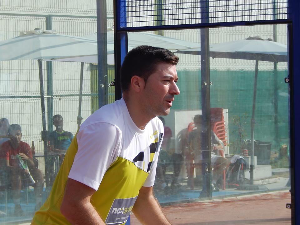 jorge_ncsystems's tweet photo. Campeones en Solo Padel con Carlos Tercero. Gracias a mi TEAM: @NCSystems PadelExpress @padelactivo @PadeLuiSanchez http://t.co/n0KApNr2Vp