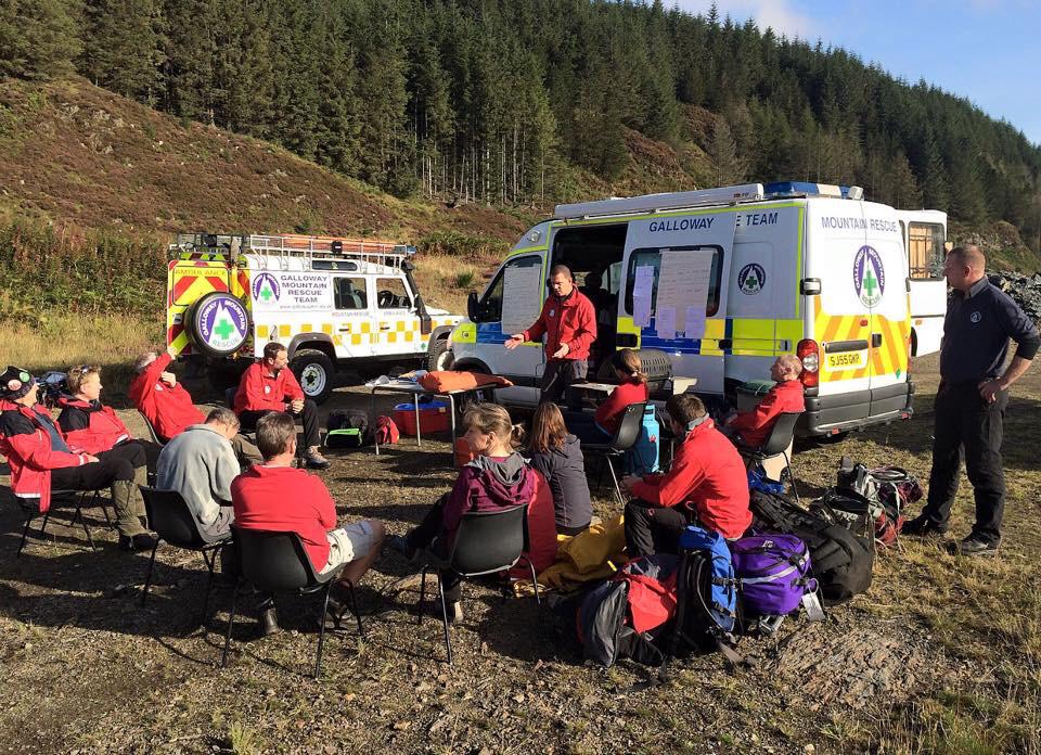 PriorStJScot's tweet photo. St John Scotland support @galloway_mrt #mountaineering / pictures show recent training events #Saving lives #Charity http://t.co/1vgT8O2Dbd