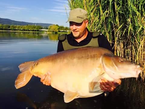 brian boll with a 92 lb beast from last week <a href="/CarlSharpAngler/">Carl Sharp</a> @TeamATTackle <a href="/ClintHWalker/">Clint Walker 🎣⚽️📸</a>