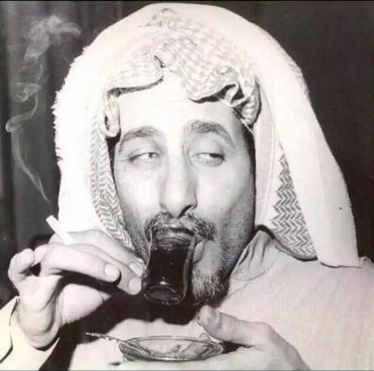 AboShla5Libraly's tweet photo. #السعودية_تطالب_بإدارة_شوارع_طهران
#سقوط_رافعة_في_طهران http://t.co/rzgsFKJXZT