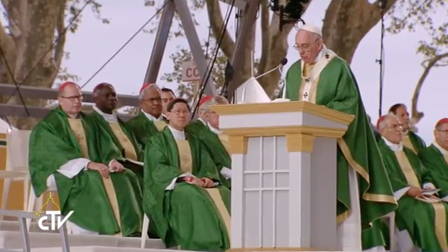 seletlumieretv's tweet photo. Texte de l'homélie de @Pontifex_fr à la Messe de #PopeInPhilly #RMF2015 http://t.co/FkLuwSgzzV #catholique #liturgie http://t.co/FpHSdcsrRn