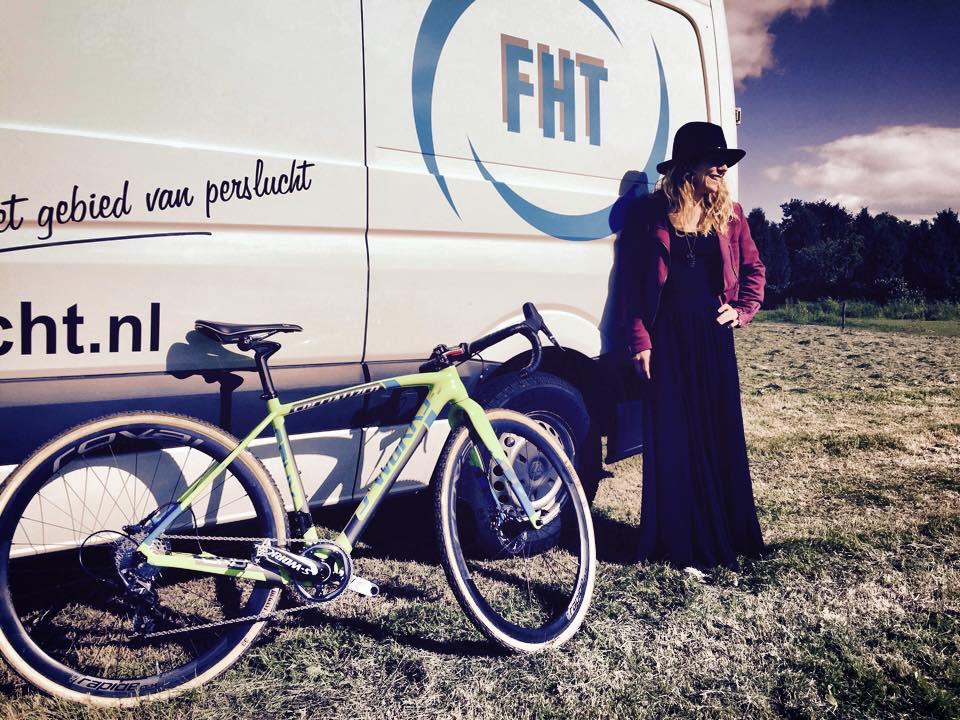 FHTperslucht's tweet image. FHT Perslucht in de banden zorgt voor het beste resultaat.
Proficiat @sannevanpaassen met je overwinning in Neerpelt