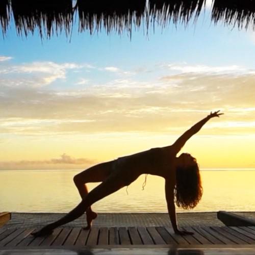 BazaarBeauty's tweet photo. Why not try a short yoga sequence to help you relax http://t.co/6BWbrVhTx7 #BazaarBody #SundayRitual http://t.co/uhSElcfirT