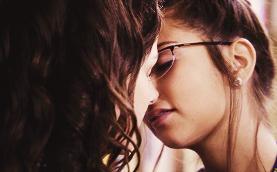 fiona and imogen // degrassi